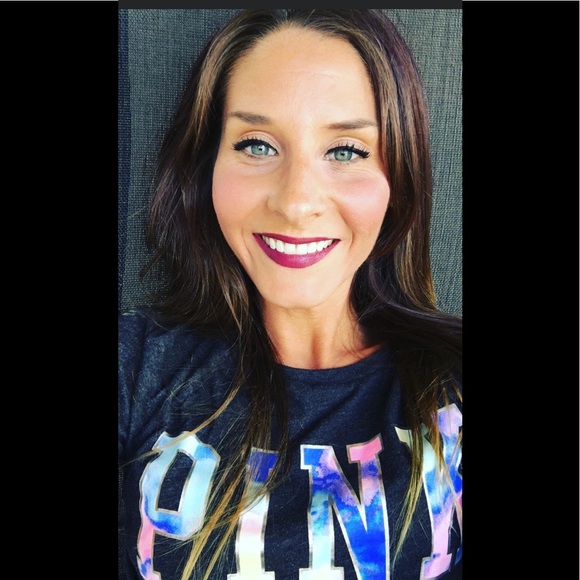 Hey my name is Steph - Picture 7 of 16